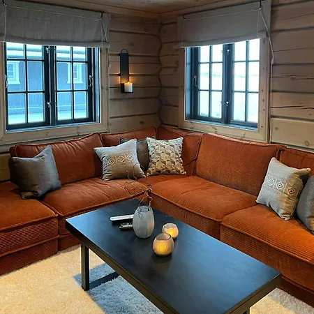 Log With Views, And Ski-in-out